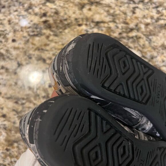 Tom’s x Star Wars loafers size 7.5 - Picture 7 of 11